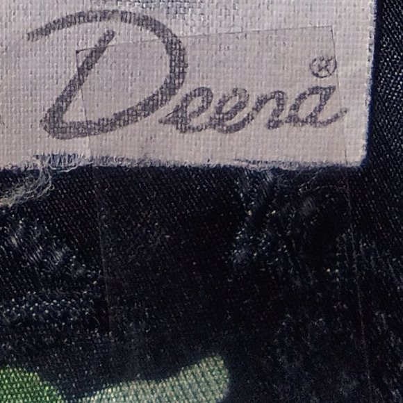 Beautiful Negligee - Picture 6 of 12